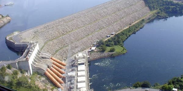 Akosombo Dam temporarily shut down following a fire outbreak at a GRIDCo substation.