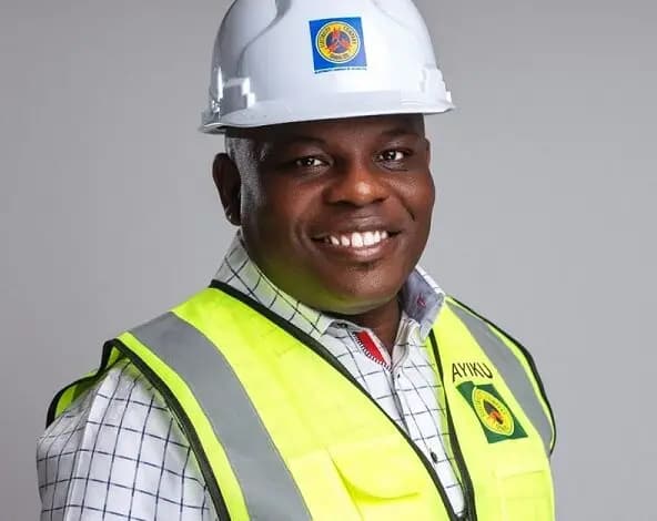 The Electricity Company of Ghana (ECG) says the ongoing power interruptions are only temporary, as work to stabilise the national grid is still in progress.