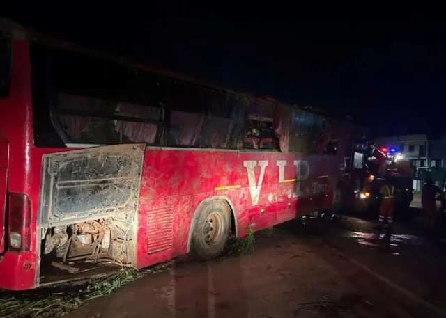 A deadly highway attack by gunmen on a passenger bus at Walewale–Nasia has claimed one life.