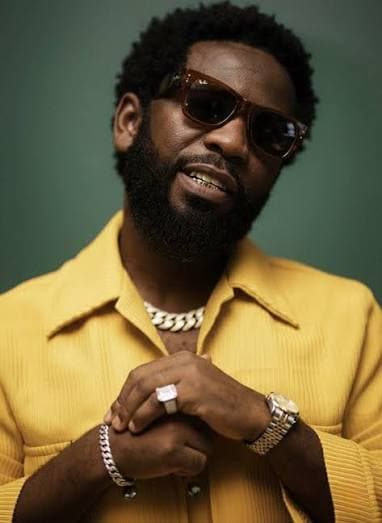 Emotional Moment at Dormaa Wamfie as Fan Meets Bisa Kdei and Breaks Down in Tears 😭❤️
