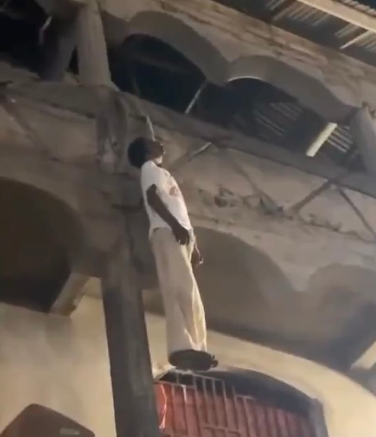 Shock in Kumasi: Street Preacher Reportedly Found Hanging on Multi-Storey Building