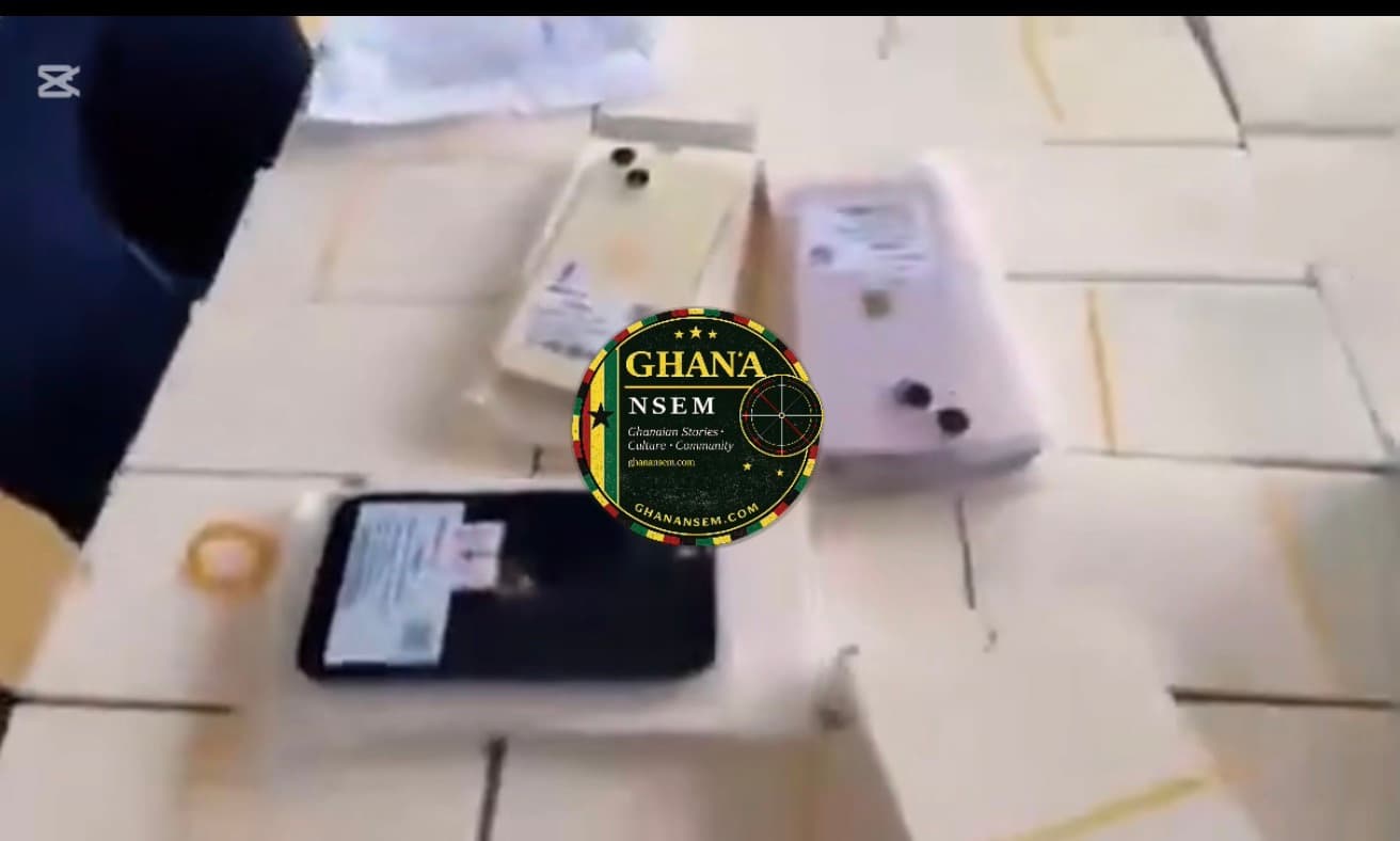 Watch: Ghana Customs Seizes Over 1,500 Apple Products in Suspected Duty Evasion Attempt