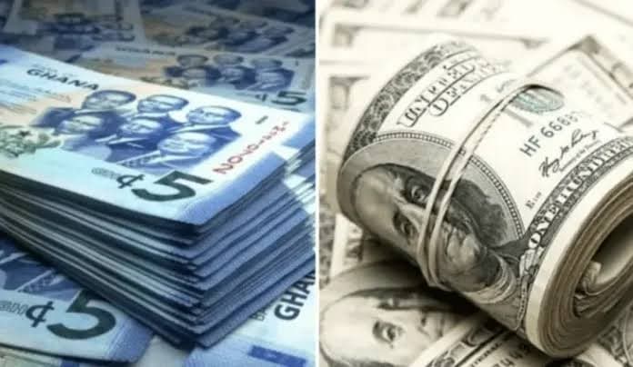 Cedi Falls to GH¢11.12 Against US Dollar as Currency Weakens