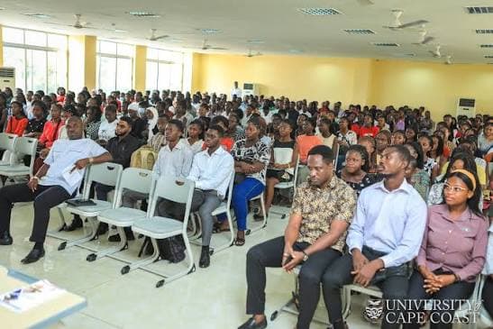 UCC Students Hit the Streets, Demand Warning Labels on Unhealthy Foods